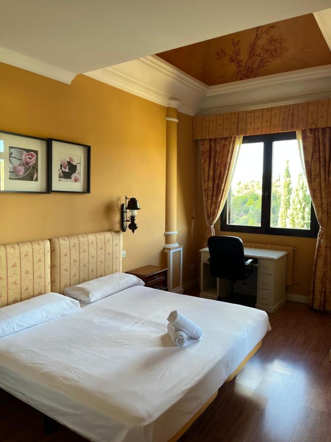 Mansion Marsil Hotel ลัสโรซัส เด มาดริด ภายนอก รูปภาพ