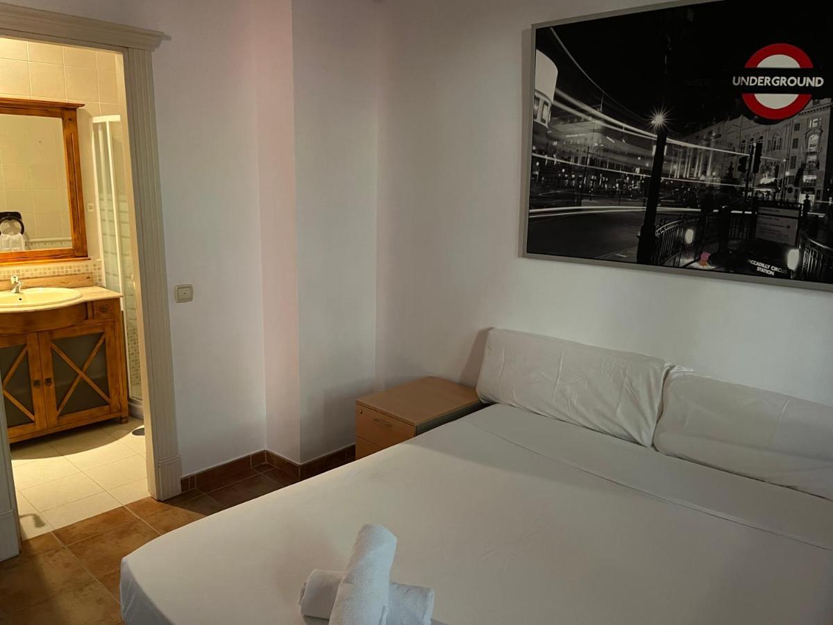 Mansion Marsil Hotel ลัสโรซัส เด มาดริด ภายนอก รูปภาพ