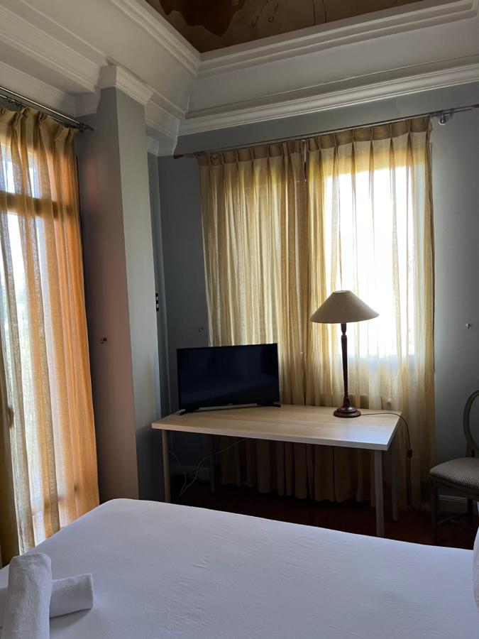 Mansion Marsil Hotel ลัสโรซัส เด มาดริด ภายนอก รูปภาพ